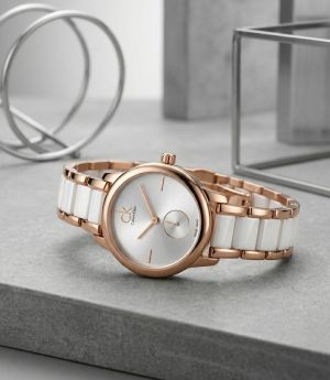 Calvi_n Klein Cheers