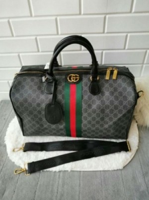 Gucci_duffle bag premium quality with dust cover