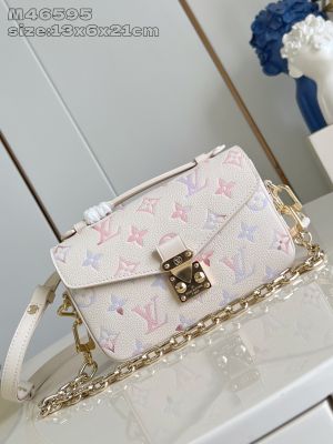 Louis_Vuitton_East_West_Pochette_Highenc_With_OriginalPacking