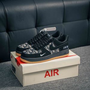 Nik_e airforce 1 low Dio_r black