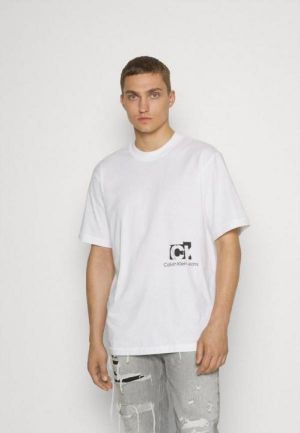 Calvin Klei_n Printed Premium Round Neck T-shirt (DN 531)