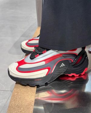 Adida_s Wonder Runner Turbo Red