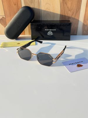 Maybach_9126_gold_black