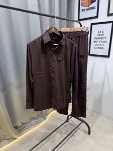 Dolc e & gabbana summer imported cord set with brand steel logo wine