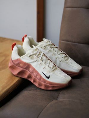 NIK_E AVA ROVER FOSSI_L CANYON RUST