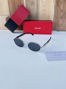 Prada_8007_silver_black