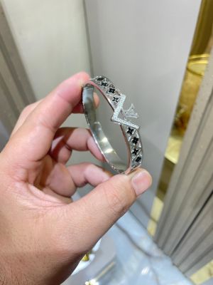 Loui_s vuitton bracelet 
