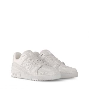 LOUI_S VUITTON WHITE MONOGRAM PREMIUM SNEAKER 