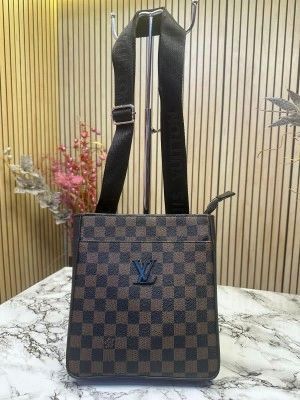 loui_s vuitton side bag with dust bag heavy quality (brown checks) 8010lv