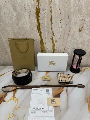 Burberry_Belt_Set_with_Buckle_And_Wallet_with_Box_Dust_Bag_Includes_Carry_Bag_(B66-Coffee)