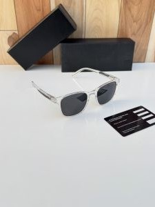 Tommy_hilfiger_White_black