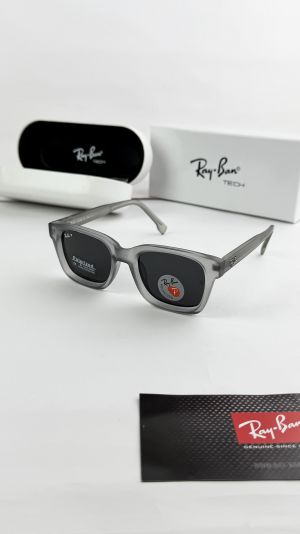 Rayban_grey black 7701