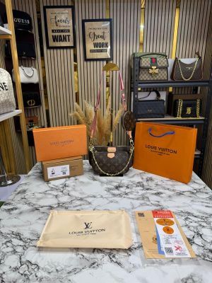 loui_s vuitton pochette with double box and dust bag including carry bag (pink-m44840)