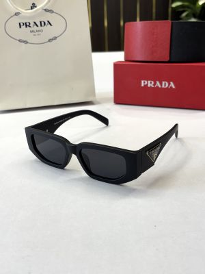 _Prada_milano_09_matt_blk