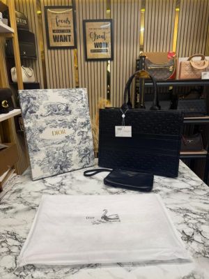Christian_Dior_Book_Tote_With_Matching_Wallet_Embossed_Calfskin_With_Box_And_Dust_Bag_(Black)