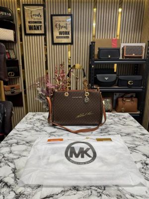 Michael_Kors Cynthia Signature Satchel Bag With Dust Bag (Brown)