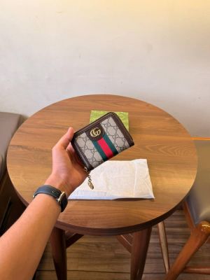 Gucci_premium_small_ladies_wallet_with_ogbox_dustbag_ea230