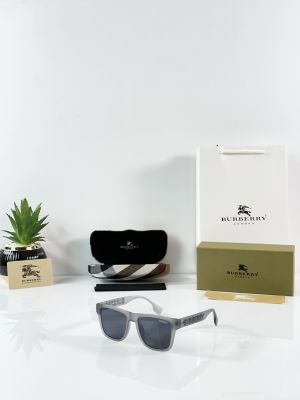 Burberry_4458_Grey_Black