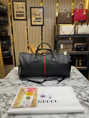 Gucci_gg_ophidia_supreme_large_dufflebag_with_dustbag_(Black)