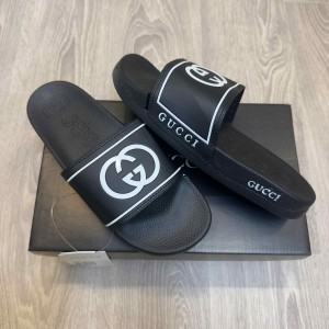 Gucc.i GG Soft Comfort Premium Black Flip Flop