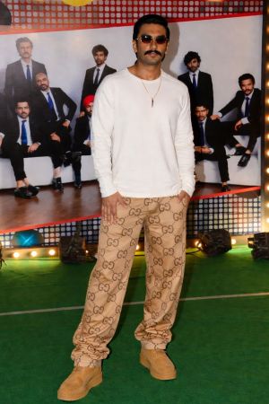 Gucci.100%.Imported.Very.Premium.All.Over.Printed.Lower.MR331