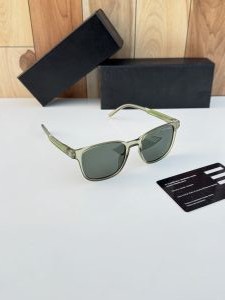 Tommy_hilfiger_green