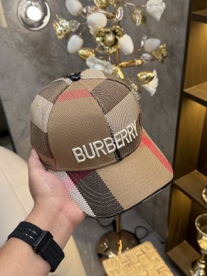 Burberry.London.100%Imp.Caps