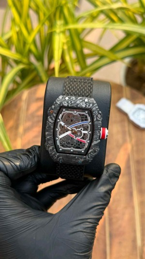 PREORDER RICHARD MILLIE