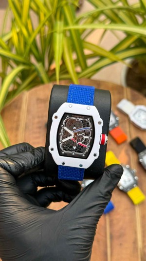 PREORDER RICHARD MILLIE