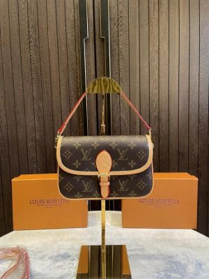 louiis_vuitton nano diane with box 720