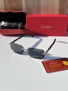 Cartier_512_silver_black