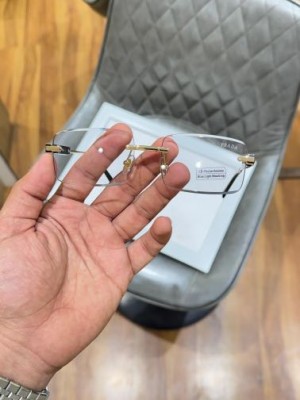 Prad a Frameless Black Gold Frame With OG Kit