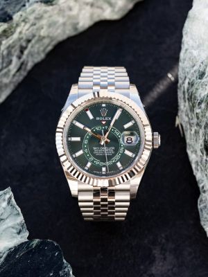 Role_x Oyster Perpetual Sky Dweller Silver-Green