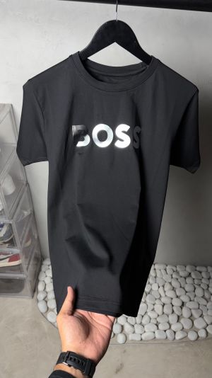 Hugo Bos_s premium T shirt..1837
