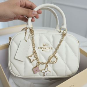 Coach_clare_chain_as_shown_with_box_6203