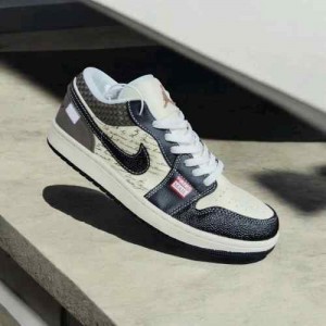 Nikee Air Jordan 1 Low Print Mail Brown