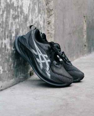 Asicss SuperBlast 2 BLACK