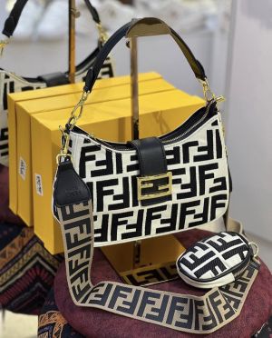 FEND.I ICONIC ZUCCA MONOGDEAM PREMIUM BAG WITH OG BOX & CARRY BAG