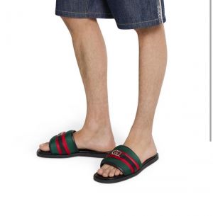 GUCC_I LOGO PREMIUM SLIDE 