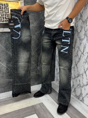 Valentino.Imported.BootCut.Denim.Jeans.CS342