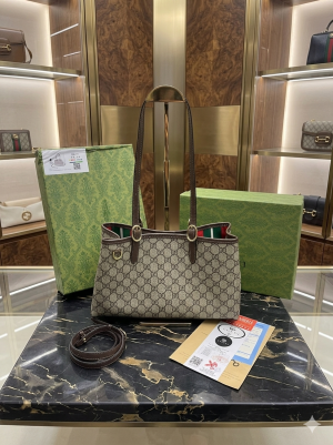 Gucci_GG_Emblem_Medium_Tote_Bag_With_OG_Box_Dust_Cover_&_Carry_Bag_88276_Brown_With_Khakhi