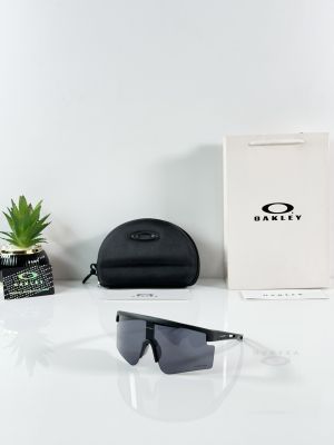 Oakley_0958_Black