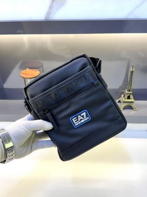 Empiri_o_Arman_i Sling Bag Black Fa 568