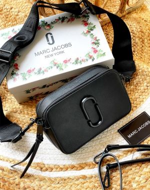 Marc Jacobs Snapshot Crossbody Bag With 2 Belts OG Box & Dust Bag (All Black - 170)