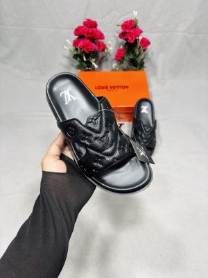 _LOUIS_VUITTON_Oasis-Mule_BLACK