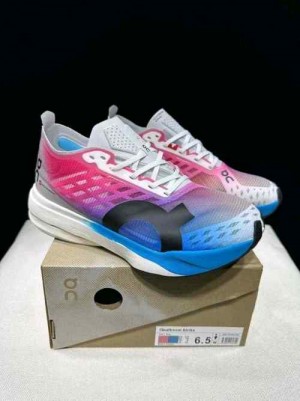 On Running Cloud Boom Strike White Horizon