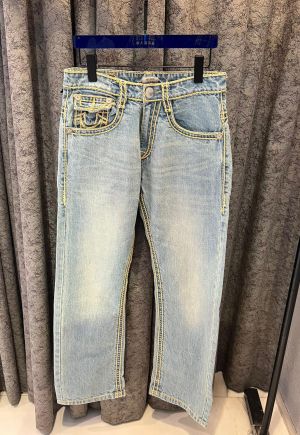 TRUE RELIGION IMPORTED STORE ARTICLE JEANS 
