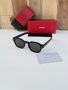 Prada_3490_round_matt_black