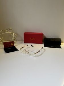 Cartier_017_Gold_Frame