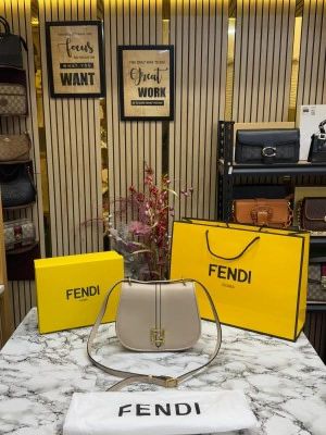 FEND_I COMON FF LOGO PLAQUE HANDBAG WITH OG BOX AND DUST BAG INCLUDING CARRY BAG PREMIUM QUALITY (APRICOT)